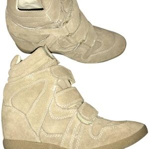 Steve madden tan sneaker wedges